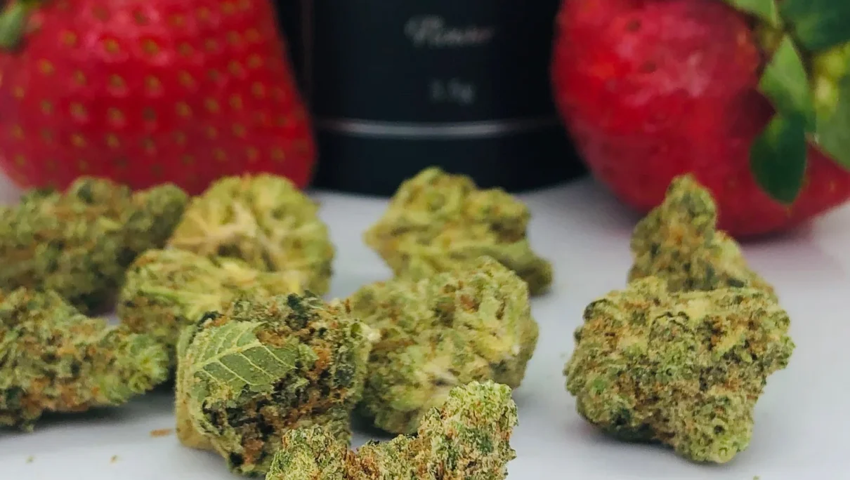 Strawberry OG Kind Tree formerly HMS